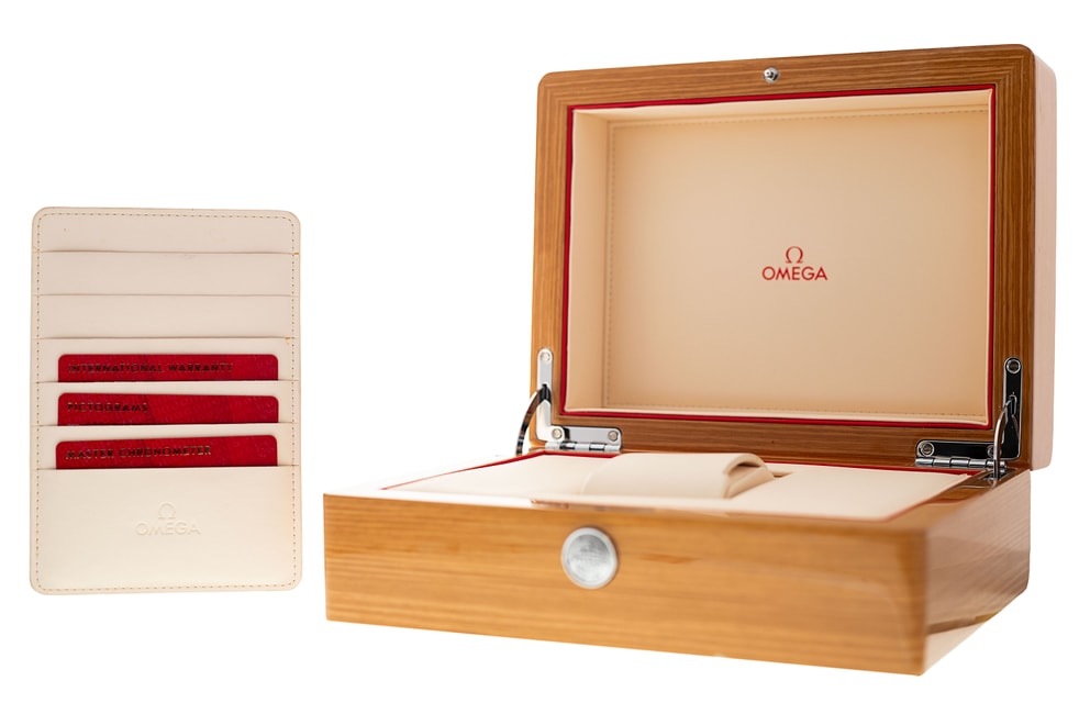 Omega Aqua Terra 150m GMT 220.12.43.22.03.001 Image 5